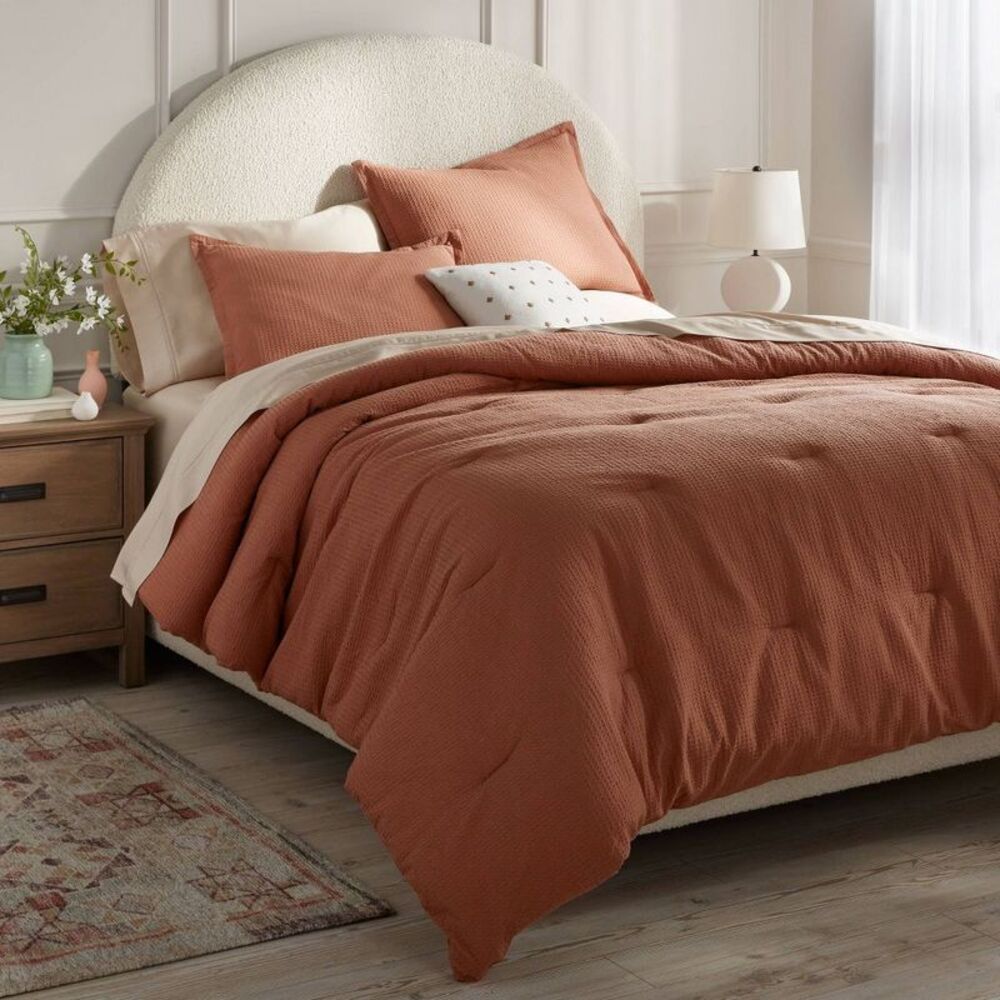 3pc Full/Queen Washed Waffle Weave Comforter Set - Rustic Red Barn